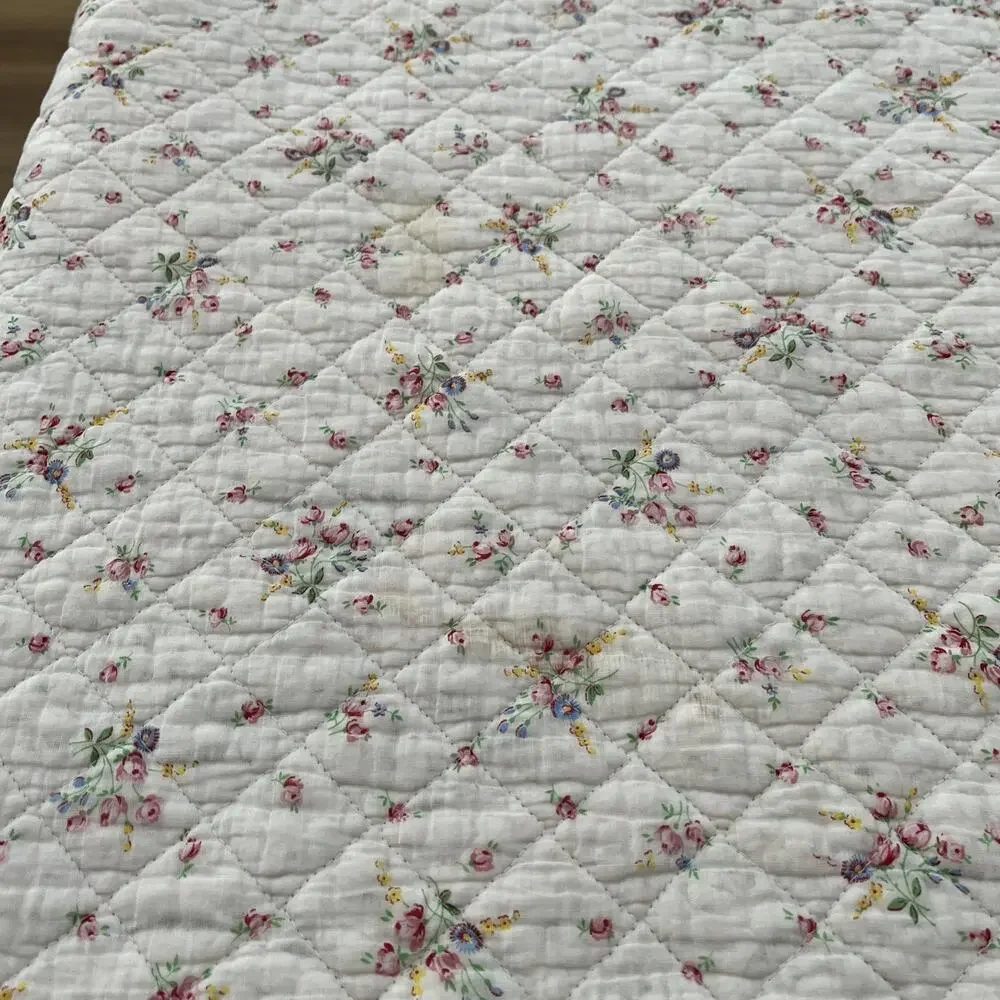 Unbranded this floral